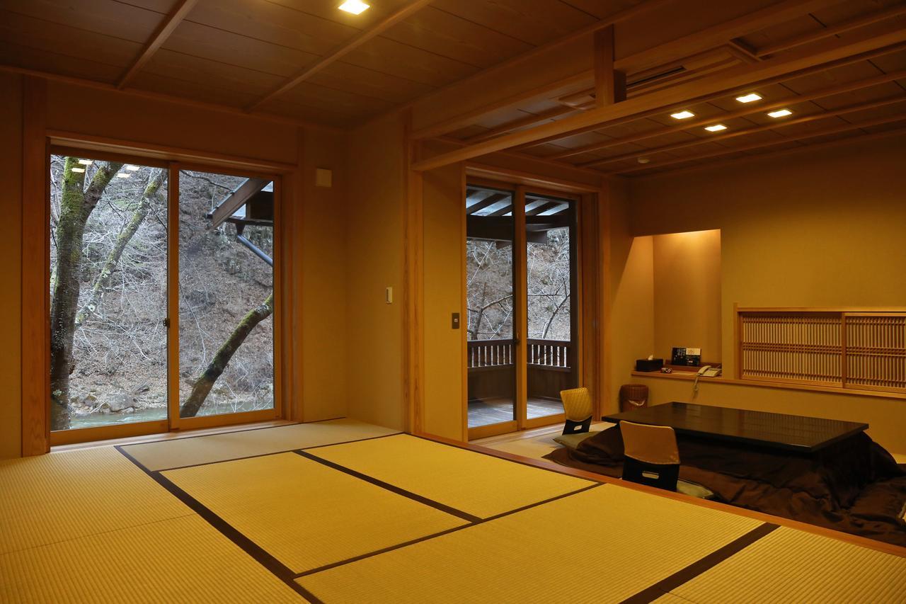 Hoshigaoka Sanso Hotel Kusatsu  Bagian luar foto